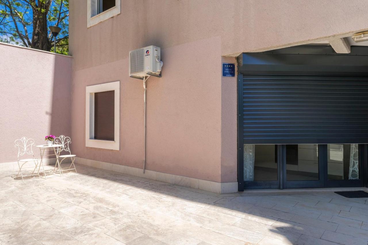 Apartment Amadeo Split Exteriör bild